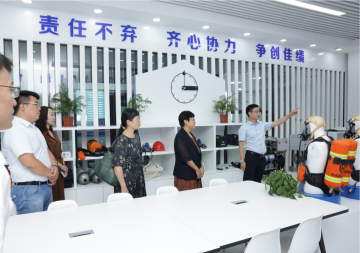 沧州海固安全防护科技有限公司挂牌河北水利电力学院实训就业基地! 沧州海固安全防护科技有限公司挂牌河北水利电力学院实训就业基地!